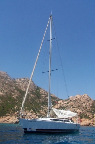  Sustainable sailing ecotourism 